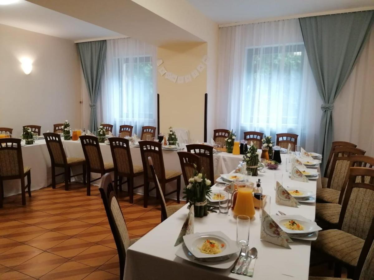 Obiekt "Czarny Rycerz" Apart otel Jastrzębie Zdrój Dış mekan fotoğraf